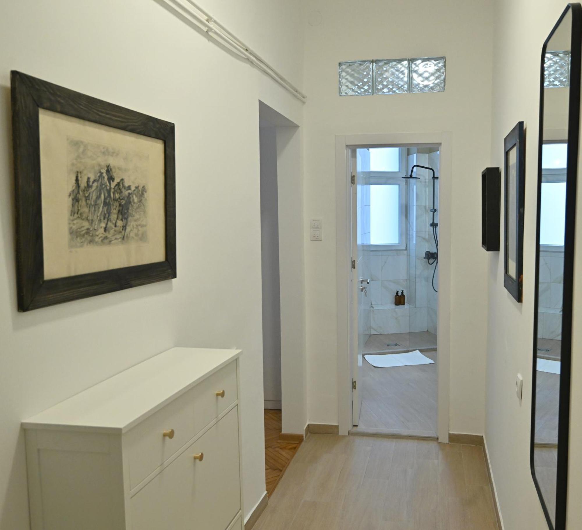 Apartment Sovre Belgrade Exterior photo
